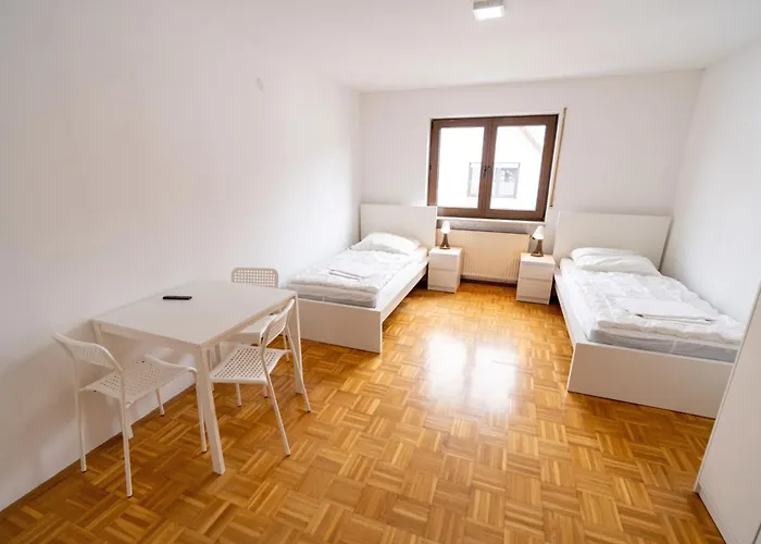 Businesshaus In Ruhiger Lage Apartman